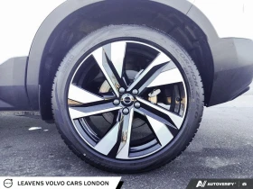Volvo XC40 * Plus | Clean Carfax | * CARFAX *  | Mobile.bg    7