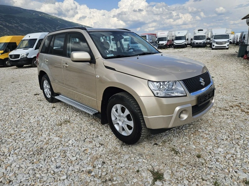 Suzuki Grand vitara 2.0i, снимка 7 - Автомобили и джипове - 46078861