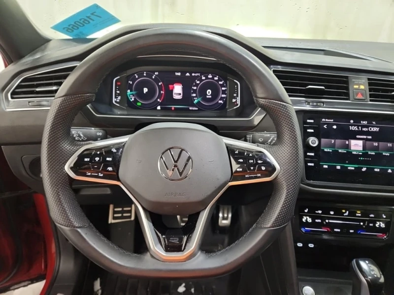 VW Tiguan * COMFORTLINE R LINE BLACK EDITION * CARFAX * БЕЗ , снимка 10 - Автомобили и джипове - 52800049