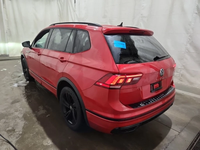 VW Tiguan * COMFORTLINE R LINE BLACK EDITION * CARFAX * БЕЗ , снимка 6 - Автомобили и джипове - 52800049