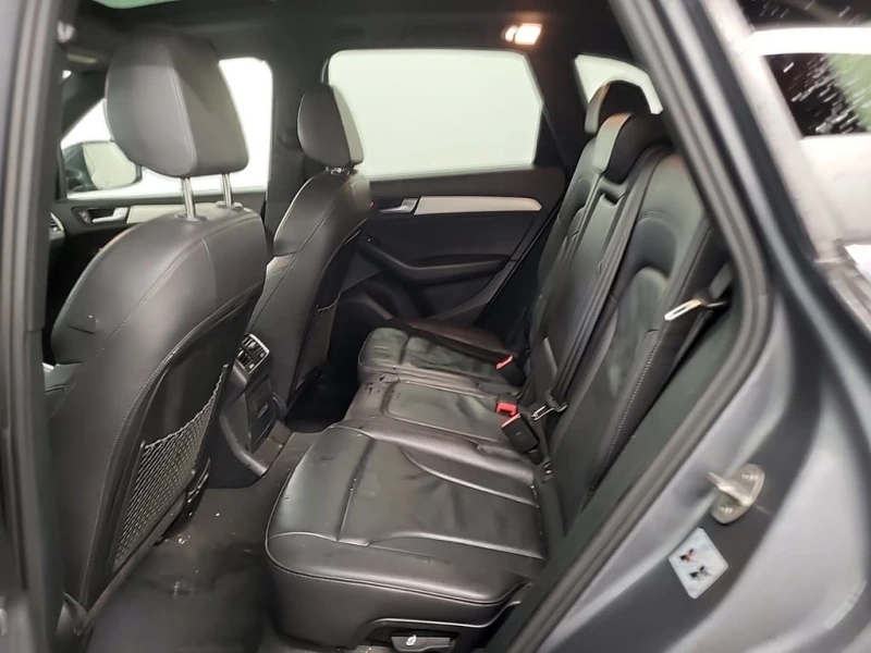 Audi Q5 * 2.0T PROGRESSIV * CARFAX * БЕЗ ПЪРВОНАЧАЛНА ВНОС, снимка 13 - Автомобили и джипове - 52908882