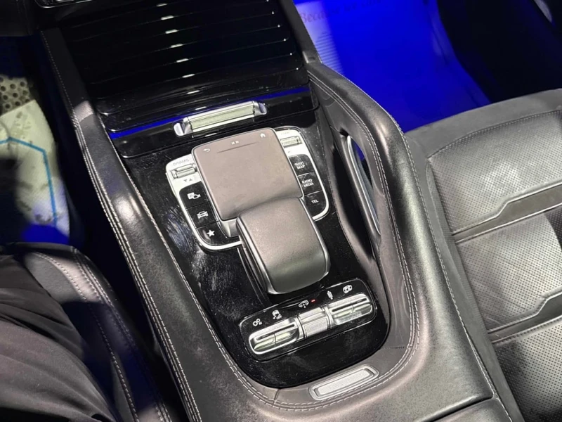 Mercedes-Benz GLE 53 4MATIC AMG | ДИСТРОНИК| ВЪЗДУШНО ОКАЧВАНЕ | CARFAX, снимка 9 - Автомобили и джипове - 53383023