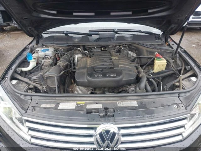 VW Touareg VR6 LUX, снимка 9 - Автомобили и джипове - 47893062