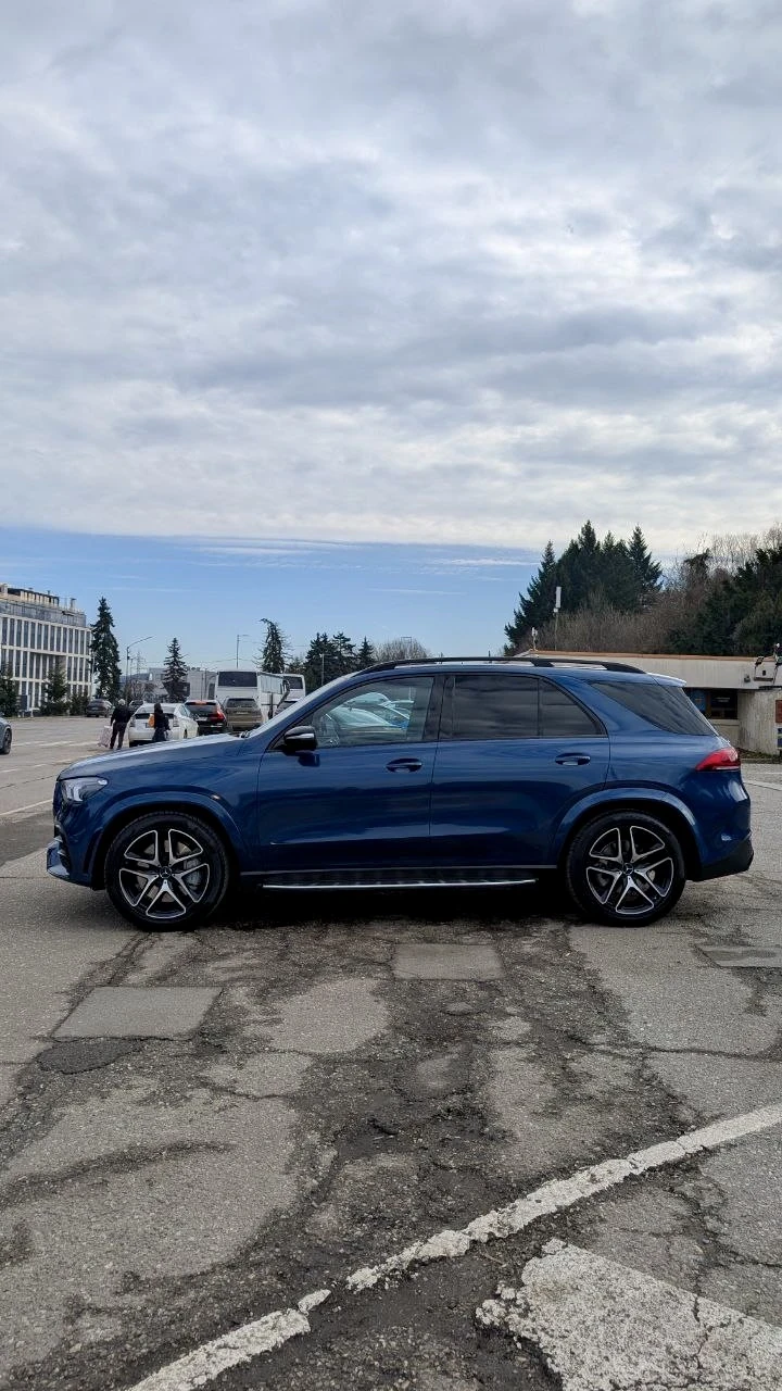 Mercedes-Benz GLE 53 4MATIC GLE 53 AMG, Гаранция, Head Up Display, Burmester, снимка 5 - Автомобили и джипове - 48952445