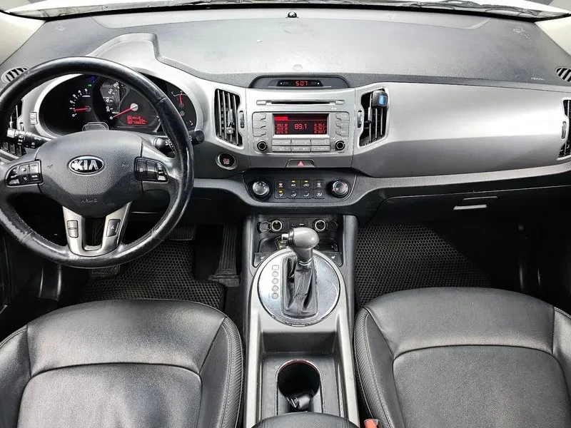 Kia Sportage, снимка 7 - Автомобили и джипове - 54821251
