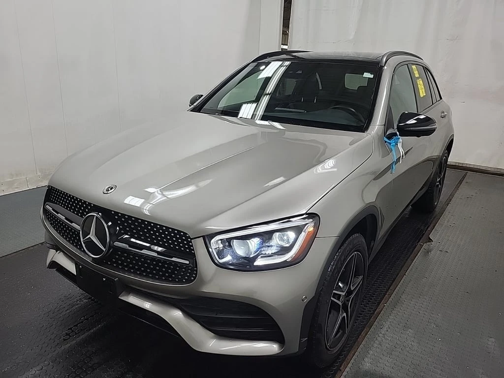 Mercedes-Benz GLC 300 2022 * CARFAX * БЕЗ ПЪРВОНАЧАЛНА ВНОСКА, снимка 1