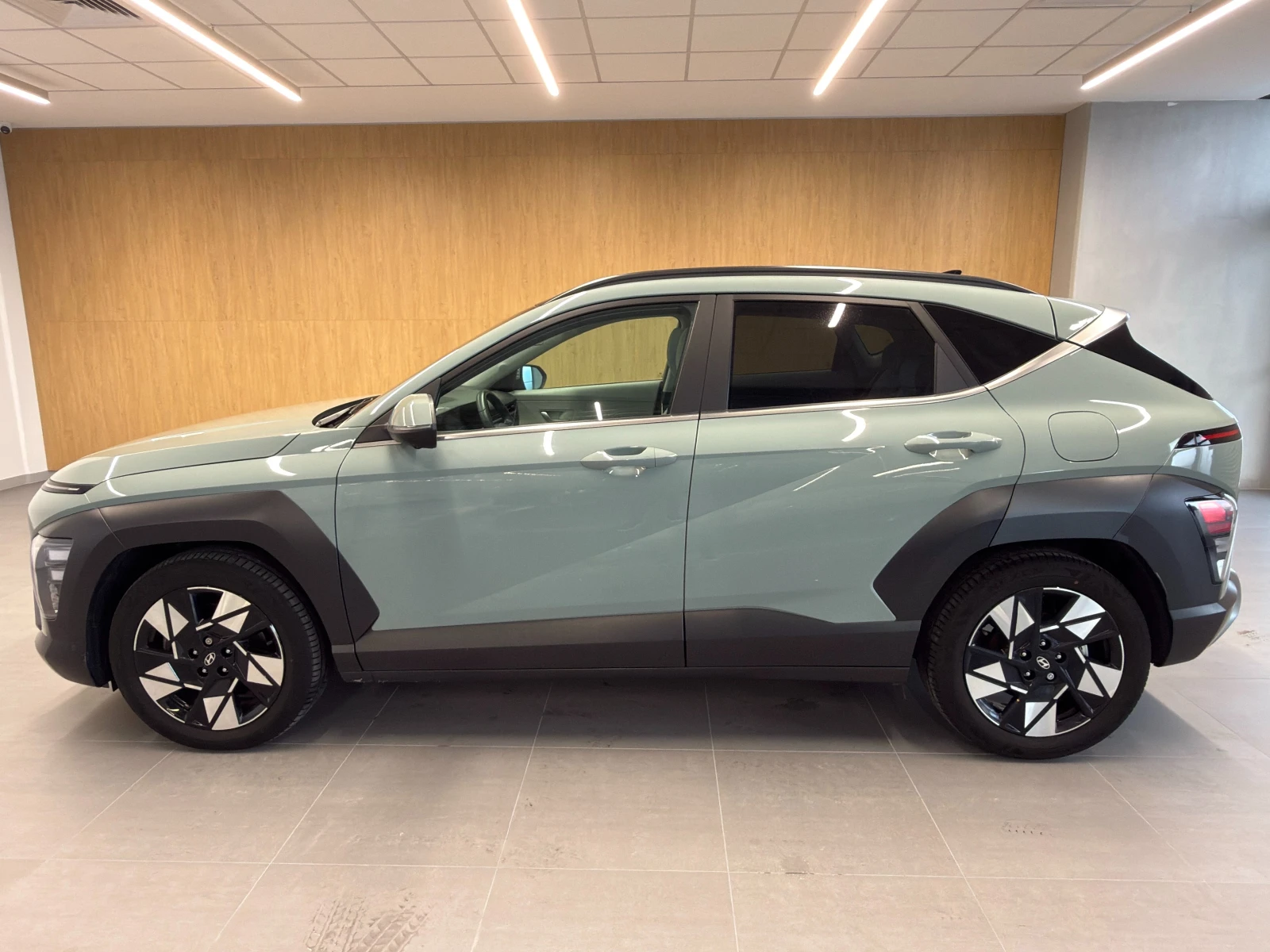 Hyundai Kona PREMIUM AWD - изображение 2