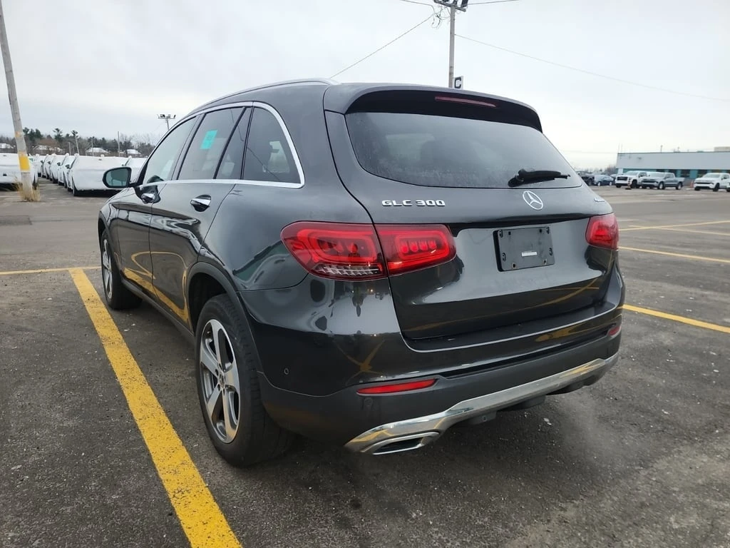 Mercedes-Benz GLC 300 * CARFAX * БЕЗ ПЪРВОНАЧАЛНА ВНОСКА - изображение 4