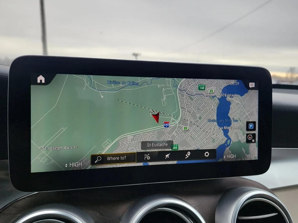 Mercedes-Benz GLC 300 * CARFAX * БЕЗ ПЪРВОНАЧАЛНА ВНОСКА - изображение 10