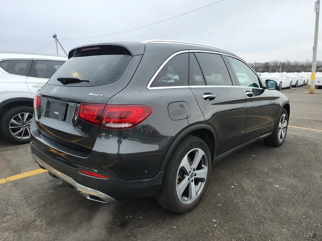 Mercedes-Benz GLC 300 * CARFAX * БЕЗ ПЪРВОНАЧАЛНА ВНОСКА - изображение 3