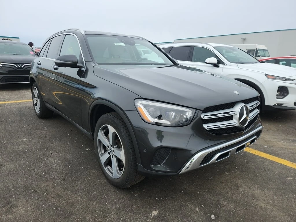 Mercedes-Benz GLC 300 * CARFAX * БЕЗ ПЪРВОНАЧАЛНА ВНОСКА - изображение 2