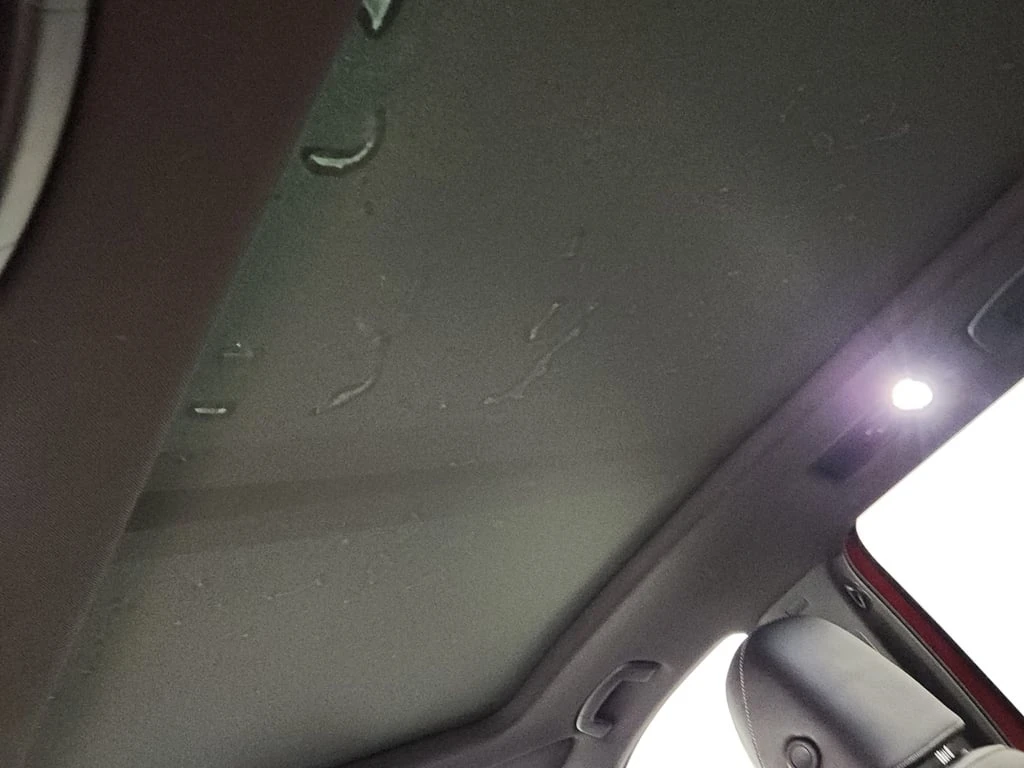 VW Tiguan * COMFORTLINE R LINE BLACK EDITION * CARFAX * ���  | Mobile.bg � ����������� 12