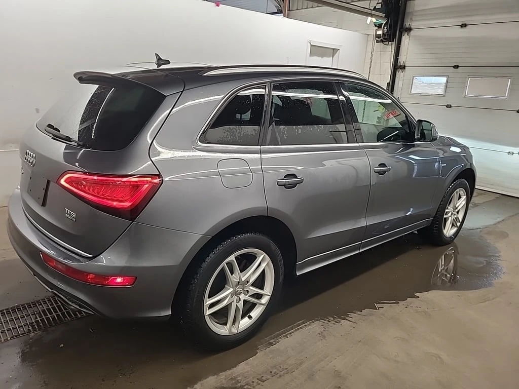 Audi Q5 * 2.0T PROGRESSIV * CARFAX * БЕЗ ПЪРВОНАЧАЛНА ВНОС - изображение 4