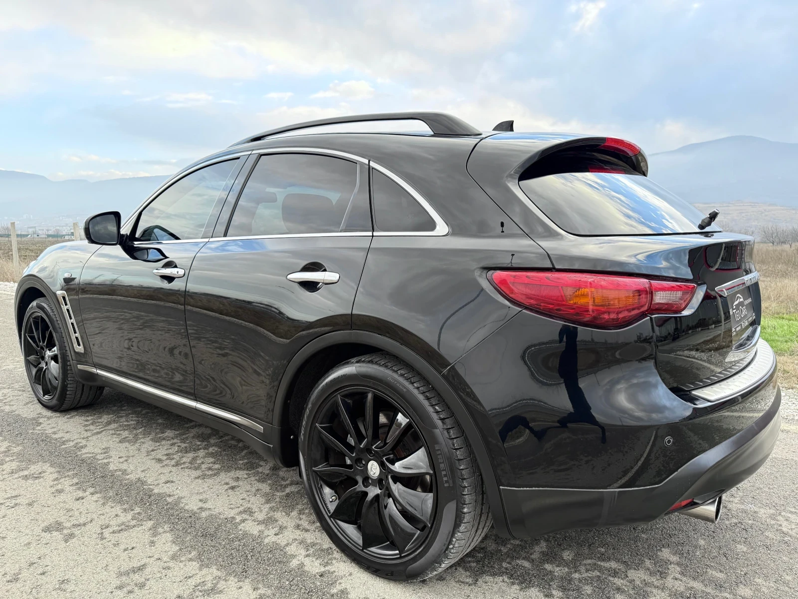 Infiniti Fx 30 S / FULL / 360 CAMERA / DISTRONIC / KOJA / NAVI  - изображение 5