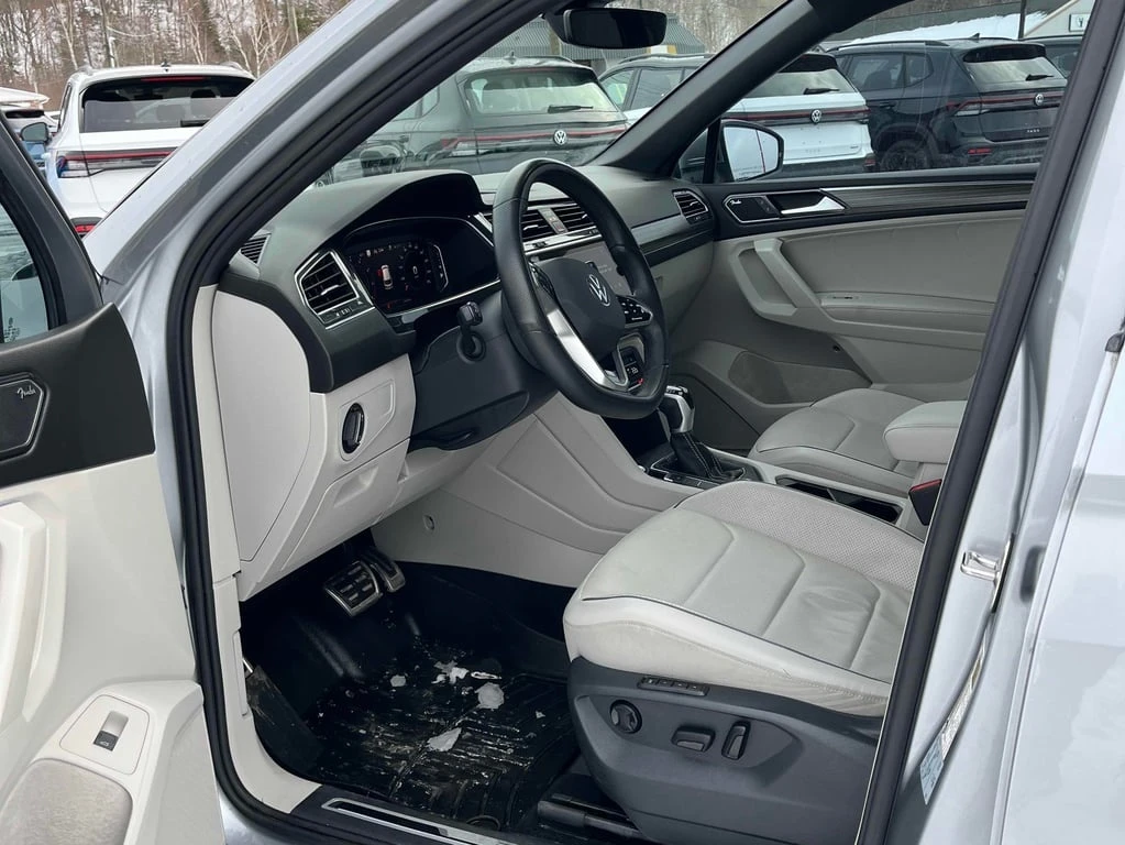 VW Tiguan * Highline R Line * CARFAX * БЕЗ ПЪРВОНАЧАЛНА ВНОС - изображение 5