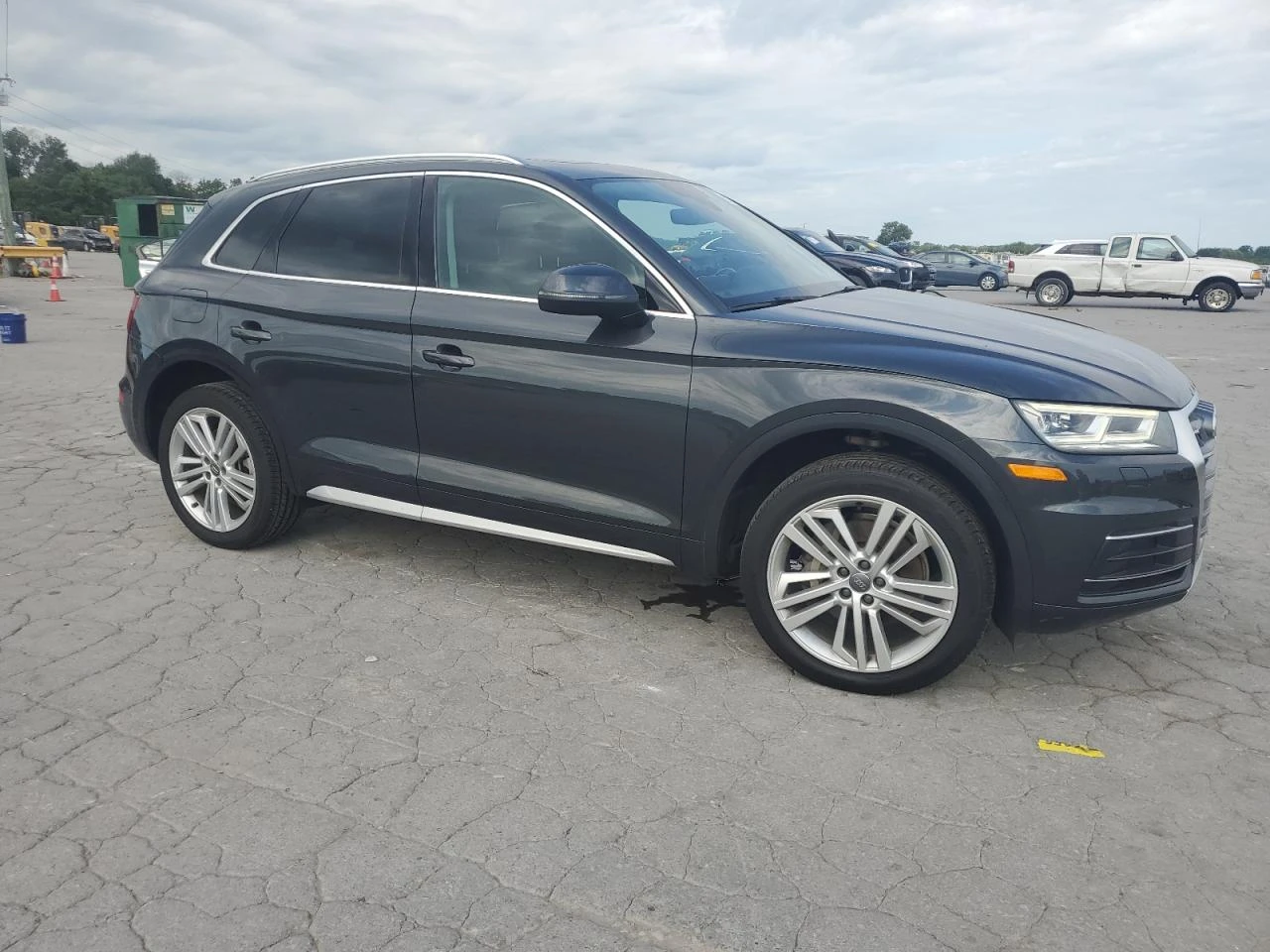 Audi Q5 2.0T* PREMIUM* PLUS* ДИГИТАЛНО* ТАБЛО* 360КАМЕРА*  - изображение 3