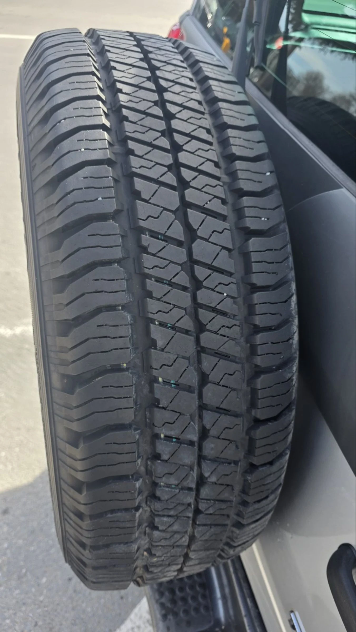 Nissan Terrano 3.0 Климатик 4Х4, снимка 11 - Автомобили и джипове - 53752805