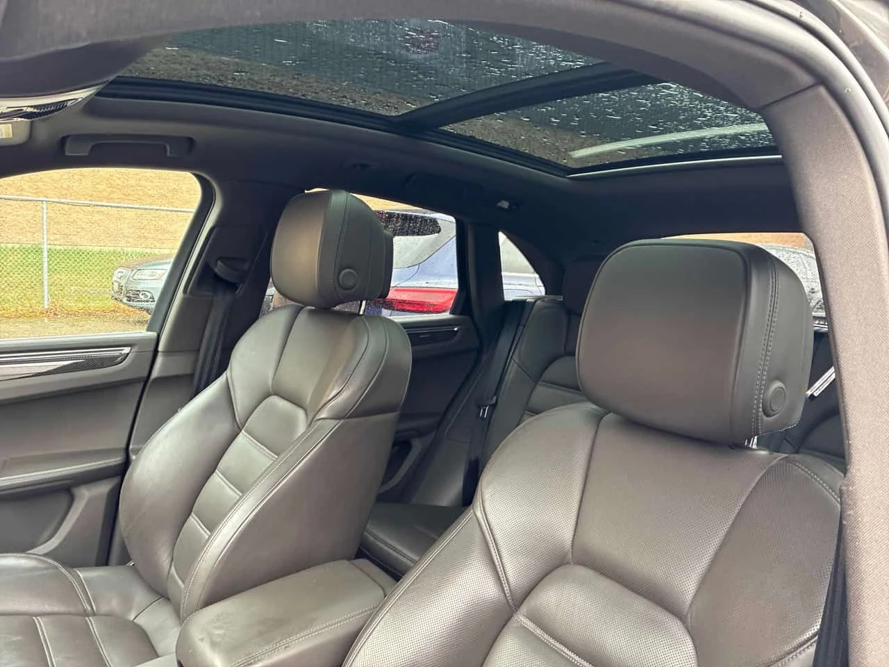 Porsche Macan * S * PANO* KEYLESS* ПОДГРЕВ* , снимка 11 - Автомобили и джипове - 54237367