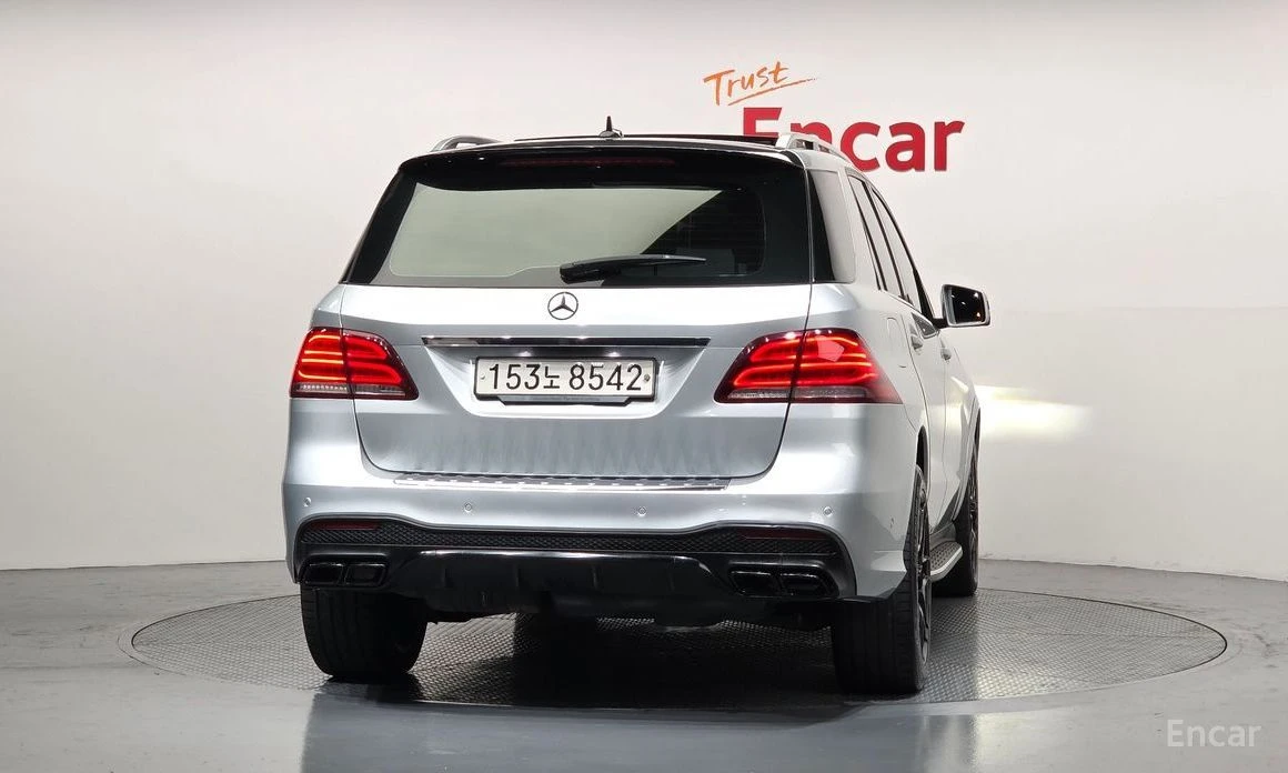 Mercedes-Benz GLE 350, снимка 4 - Автомобили и джипове - 54243361