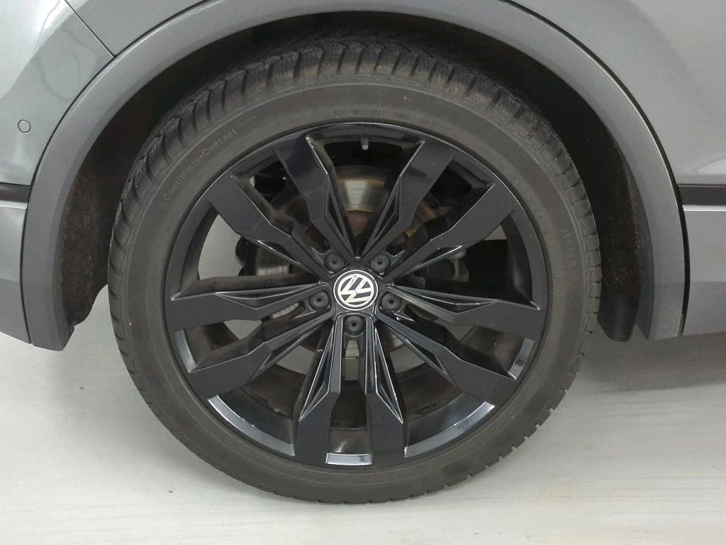 VW Tiguan Highline business R , снимка 14 - Автомобили и джипове - 54502594