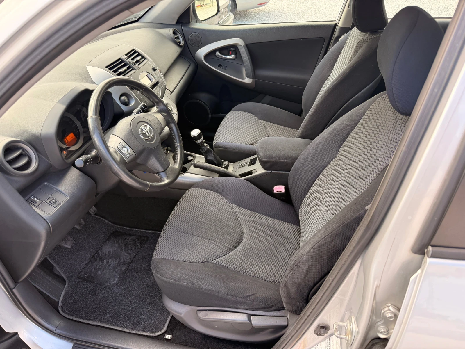 Toyota Rav4 2, 2D 136 �� ������ 244000 �� 4�4 | Mobile.bg � ����������� 5