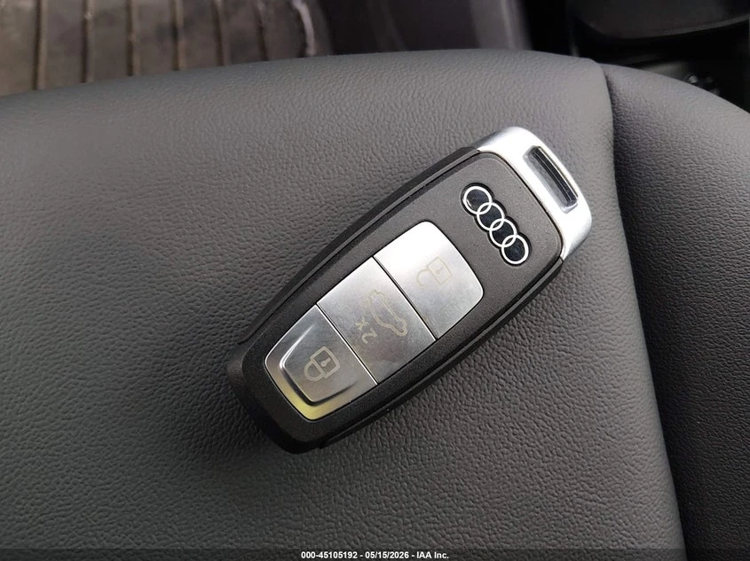Audi Q4 E-Tron Premium Plus 55 Quattro, снимка 8 - Автомобили и джипове - 55097528