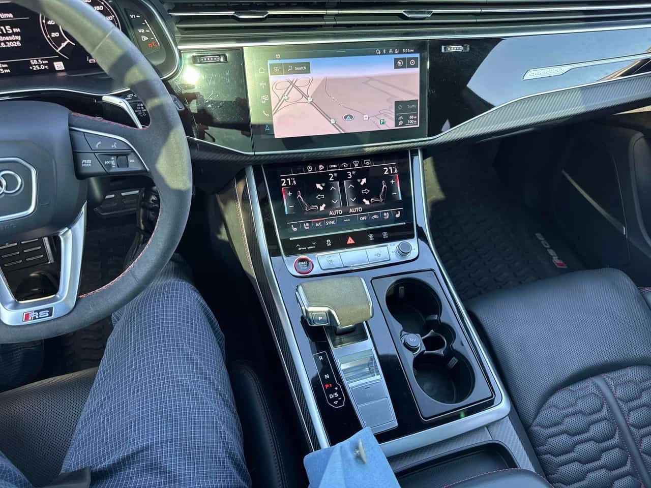 Audi RSQ8 * 4.0 TFSI quattro * CARFAX * ОТ ПРЕДСТАВИТЕЛСТВО , снимка 10 - Автомобили и джипове - 55270489