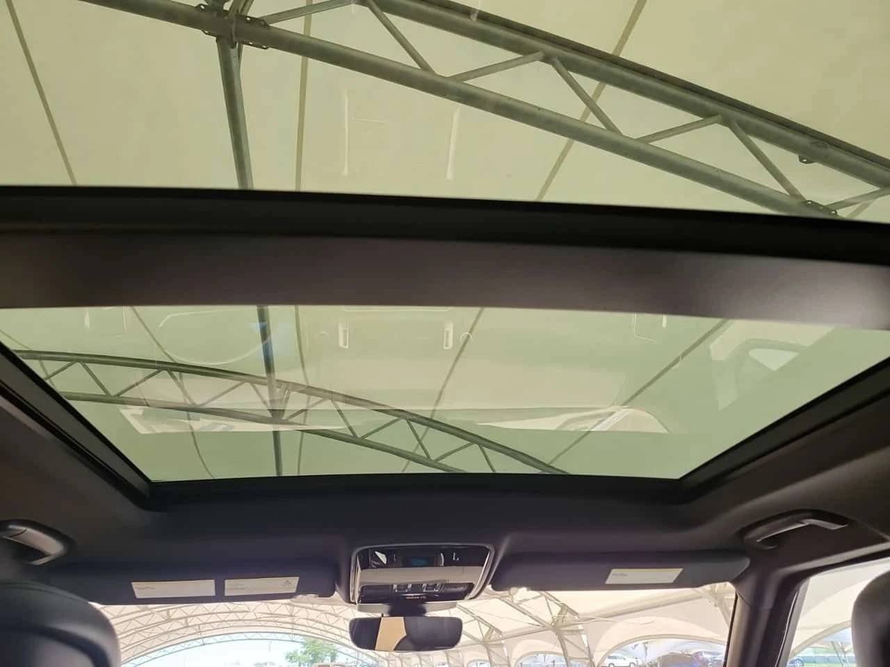 Land Rover Range Rover Sport  HSE / CARFAX / ЦЕНА ДО БЪЛГАРИЯ , снимка 13 - Автомобили и джипове - 55281999
