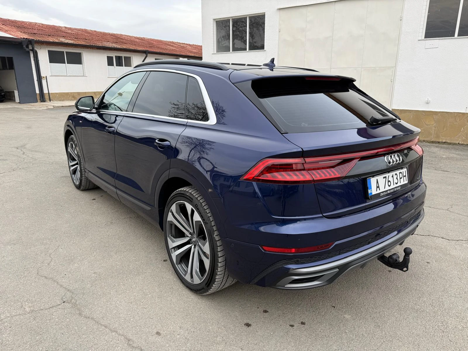 Audi Q8, снимка 2 - Автомобили и джипове - 55584136