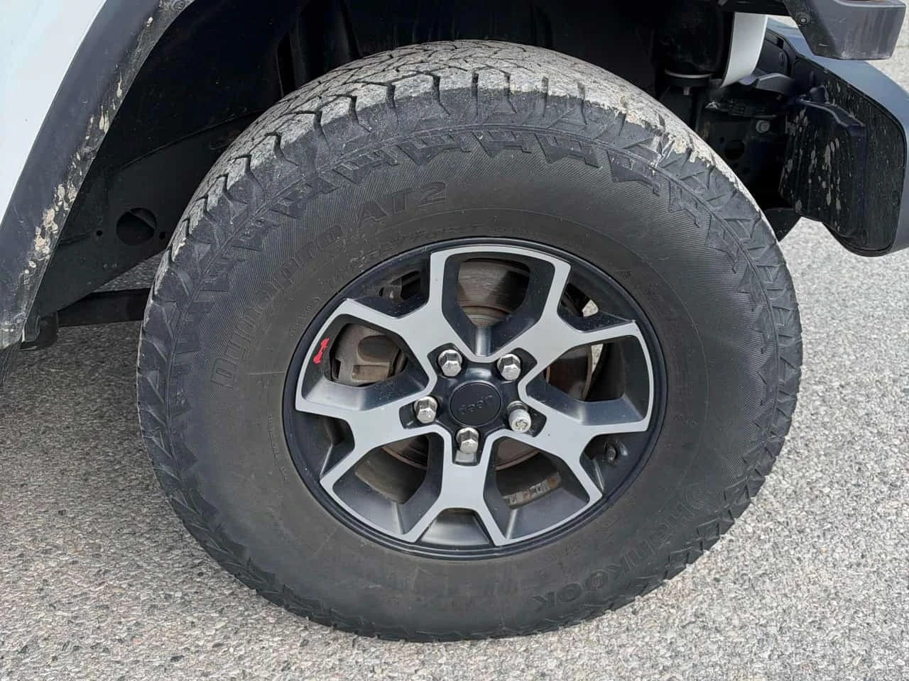 Jeep Wrangler Sahara* CARFAX* АВТОКРЕДИТ БЕЗ ПЪРВОНАЧАЛНА ВНОСКА, снимка 6 - Автомобили и джипове - 56192900