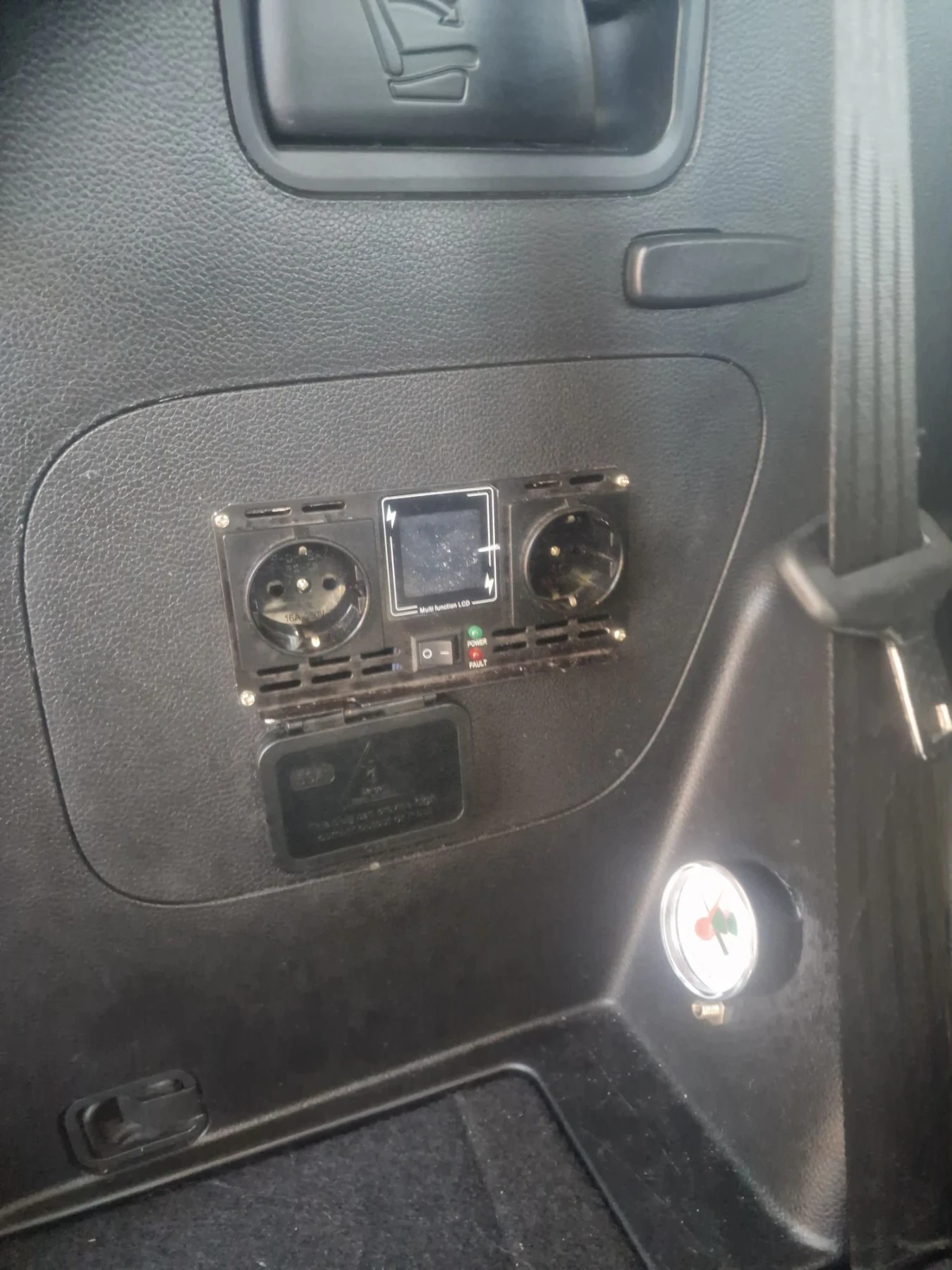 Hyundai Santa fe, снимка 8 - Автомобили и джипове - 56696560