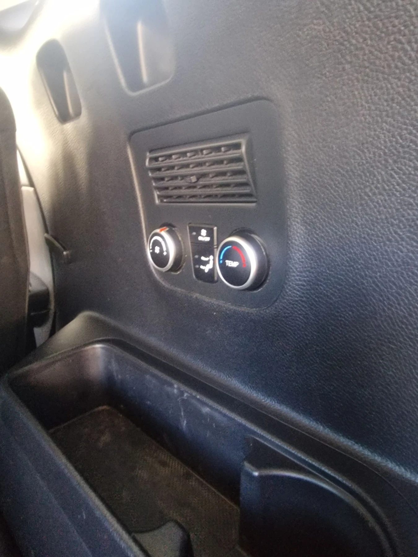Hyundai Santa fe, снимка 11 - Автомобили и джипове - 56696560