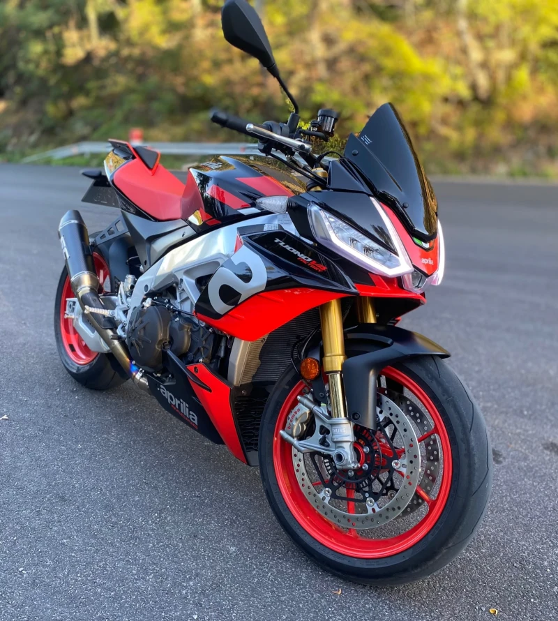 Aprilia Tuono V4 1100 Factory 