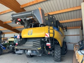      New Holland CR 9.90 + 12   