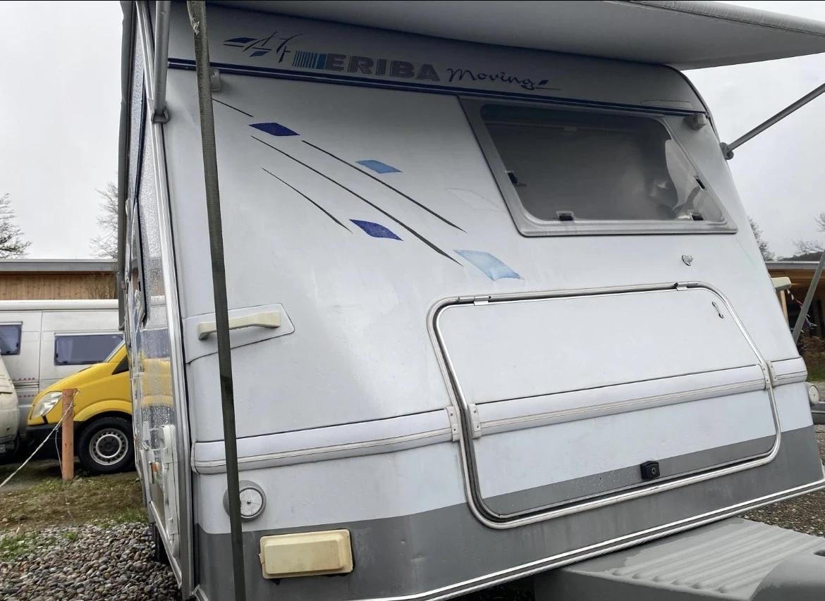 Каравана HYMER / ERIBA, снимка 8 - Каравани и кемпери - 53979042