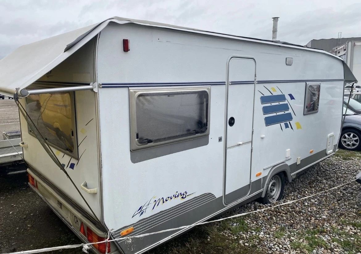 Каравана HYMER / ERIBA, снимка 5 - Каравани и кемпери - 53979042