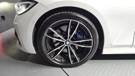 BMW 330 xDrive M Sport, снимка 4
