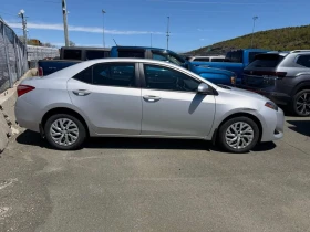 Toyota Corolla * 4dr Sdn * CARFAX * ОПЦИЯ ЗА ФИНАНСИРАНЕ, снимка 9