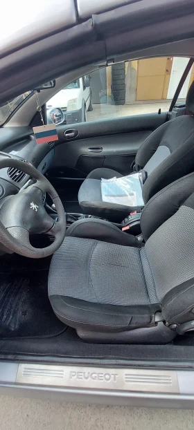 Peugeot 206 CC 2.0 136 коня бензин газ, снимка 5