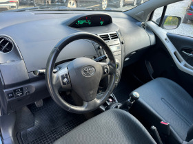 Toyota Yaris 1.3VVTi* Face, снимка 7 - Автомобили и джипове - 45514495