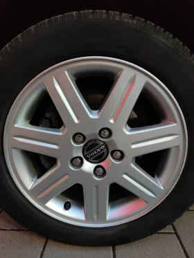 Volvo S40 1.8 газ/бензин - 2900 € / 5671.91 лв. - 70997514 9