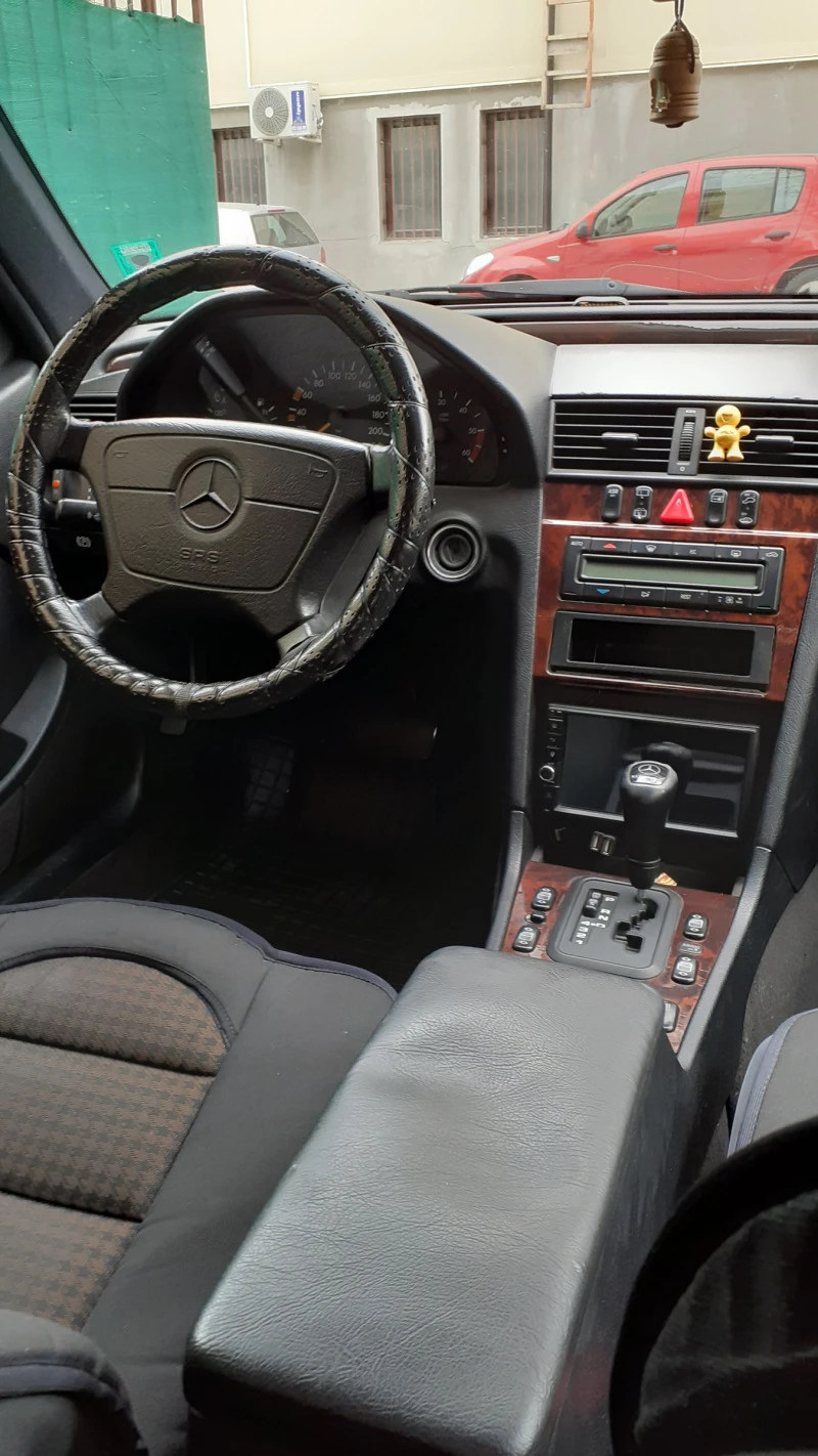 Mercedes-Benz C 250 202, снимка 7 - Автомобили и джипове - 47252541