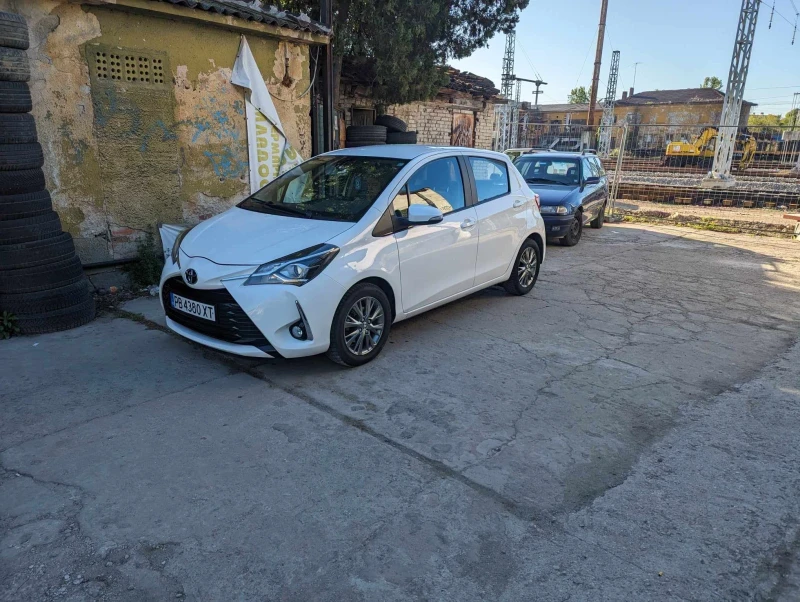 Toyota Yaris 1.5 LUNA нова от Бг, снимка 10 - Автомобили и джипове - 46945749