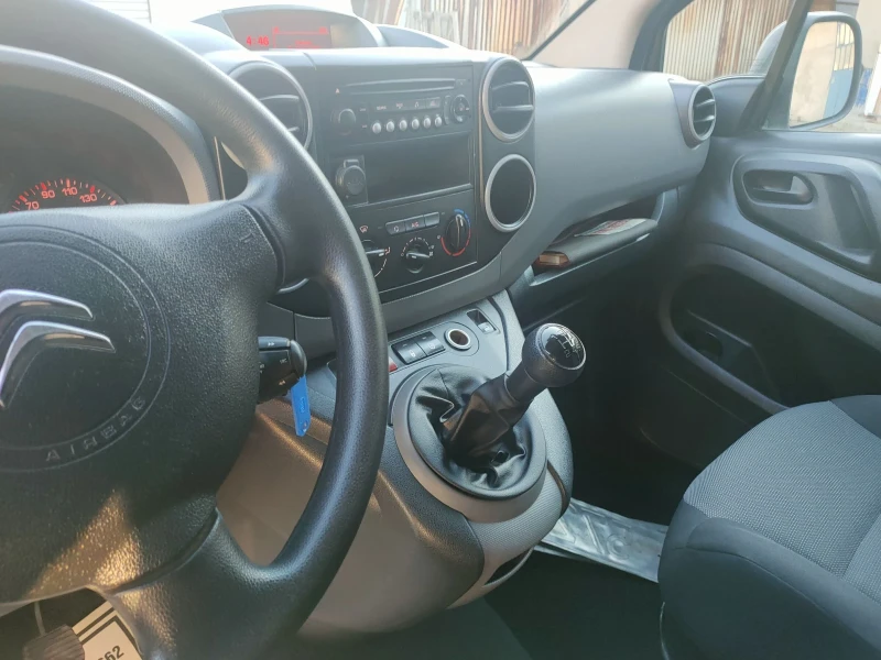 Citroen Berlingo 1.6 HDi , снимка 7 - Автомобили и джипове - 47269680