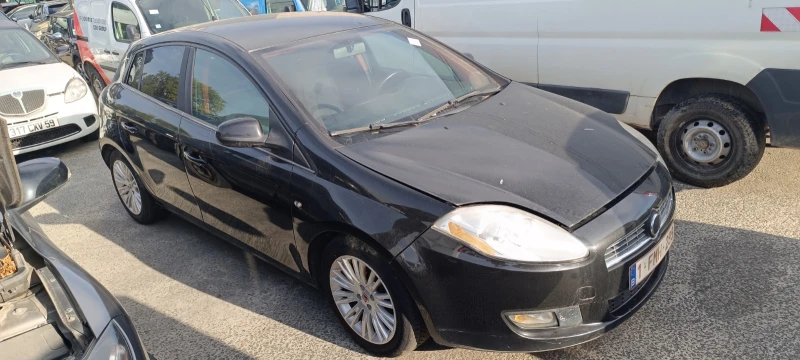 Fiat Bravo 1.4i 16V/1.6JTD, снимка 2 - Автомобили и джипове - 47800746