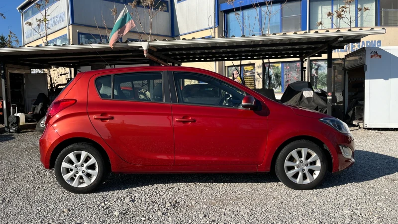 Hyundai I20  1.25 54000km, снимка 5 - Автомобили и джипове - 48175307