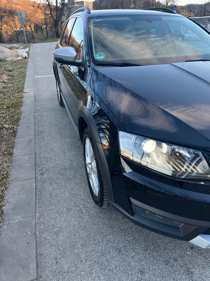 Skoda Octavia Scout, снимка 2 - Автомобили и джипове - 48971014