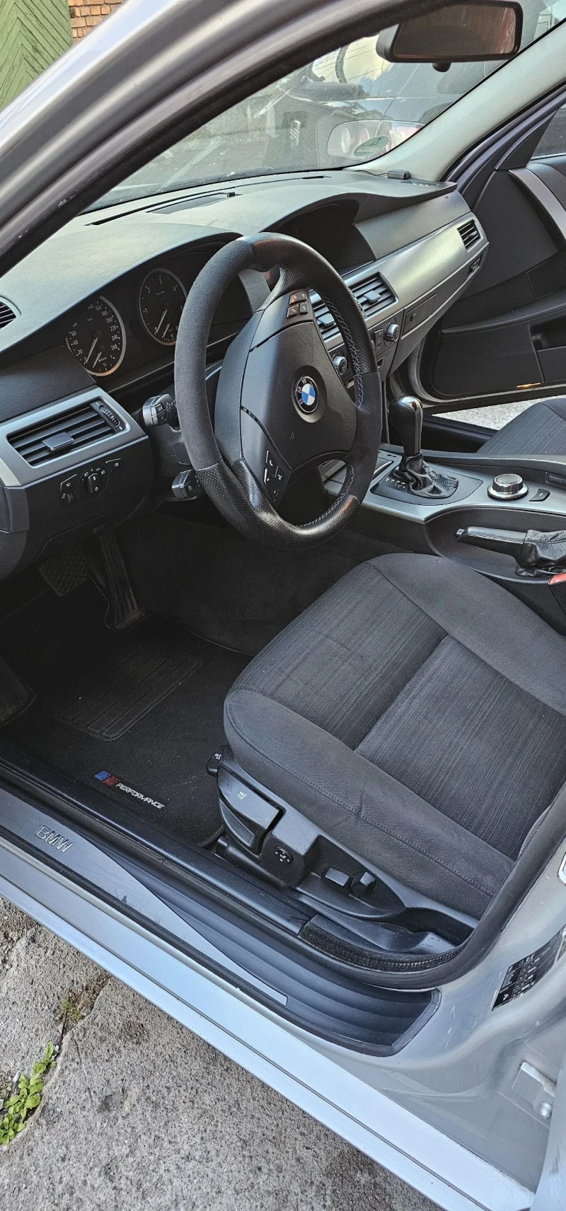 BMW 520 Нов внос Германия, снимка 16 - Автомобили и джипове - 52468558