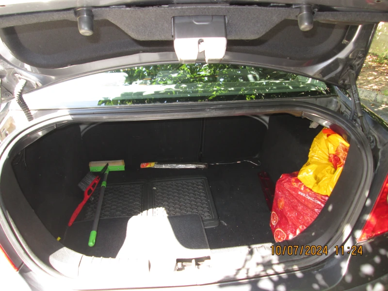 Ford Focus ghia 2.0 tdci, снимка 10 - Автомобили и джипове - 52340177