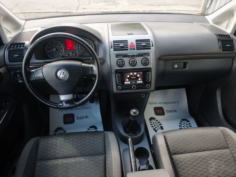 VW Touran 1.4TSI-150к.с Евро-5а Темпомат Нави 6-скорости, снимка 9 - Автомобили и джипове - 51998790